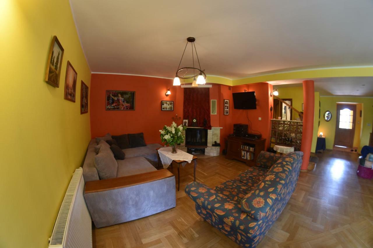 Comfortable House With Garden Manki Buitenkant foto